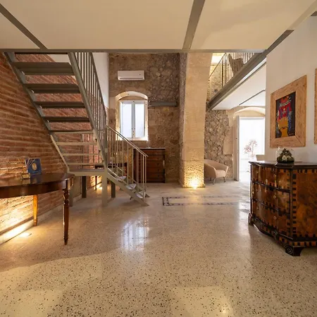 Апартаменты La Casa Sulla Darsena *