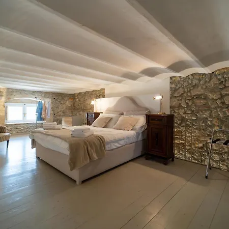 La Casa Sulla Darsena * Сиракузы